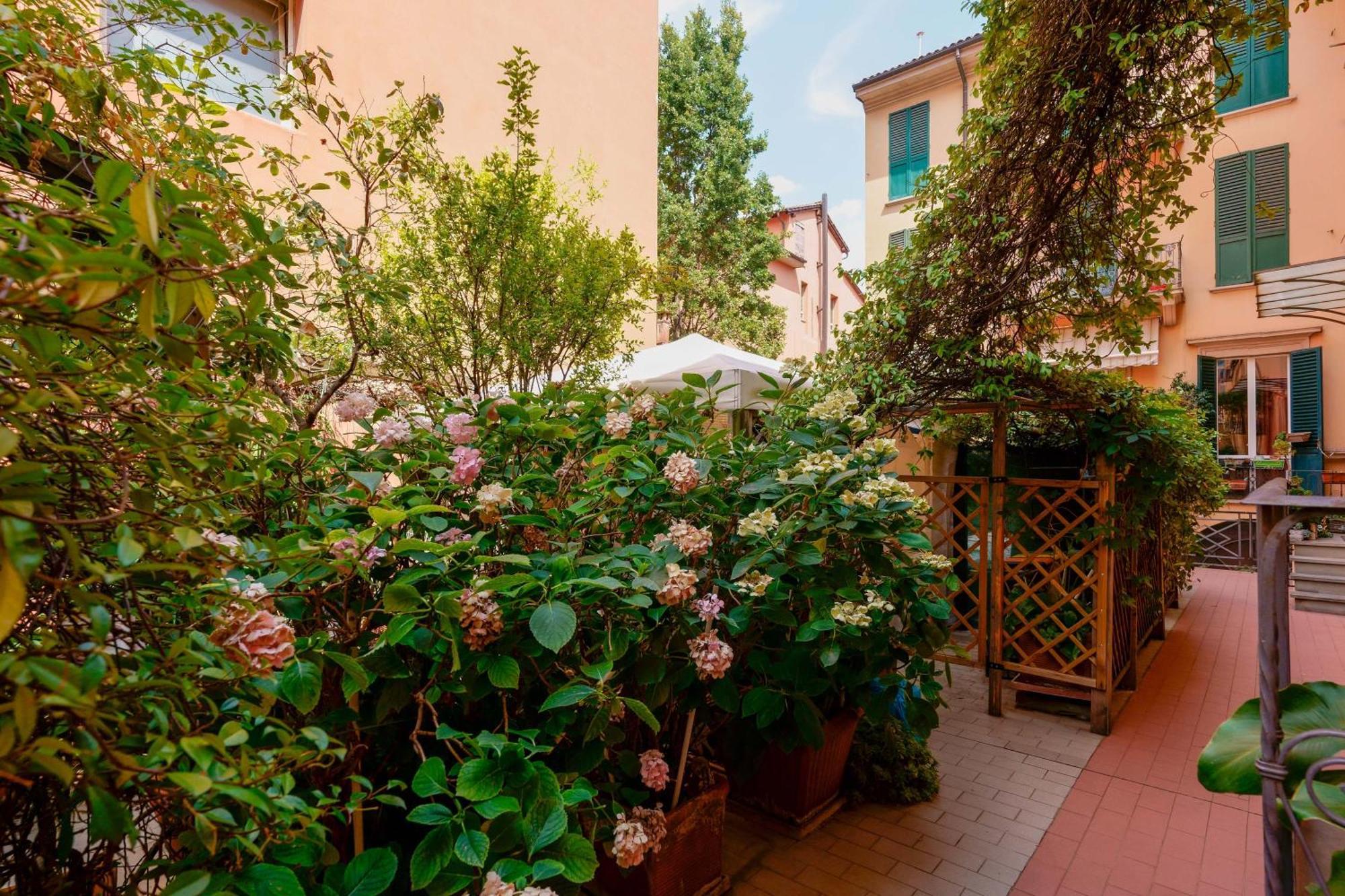 Maison N14 Болоня Екстериор снимка