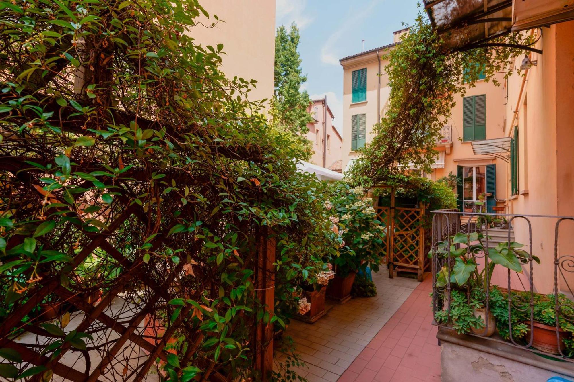 Maison N14 Болоня Екстериор снимка